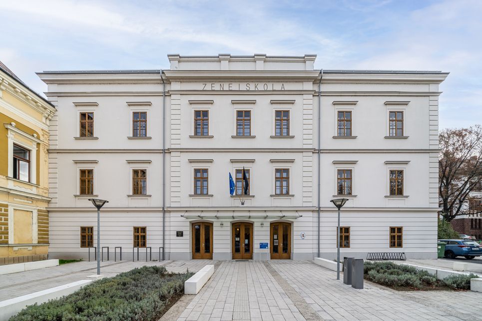Csermák Antal Music School